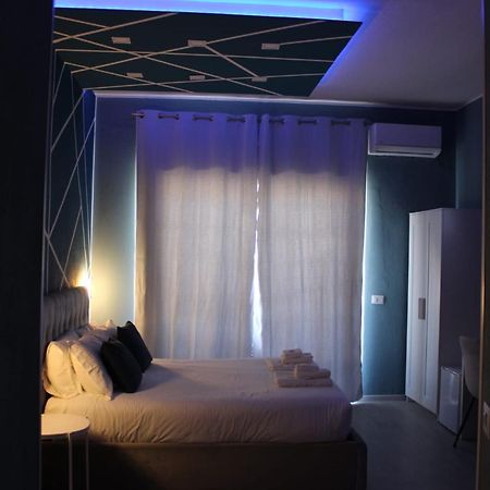 U Baruni B&B Messina Eksteriør billede