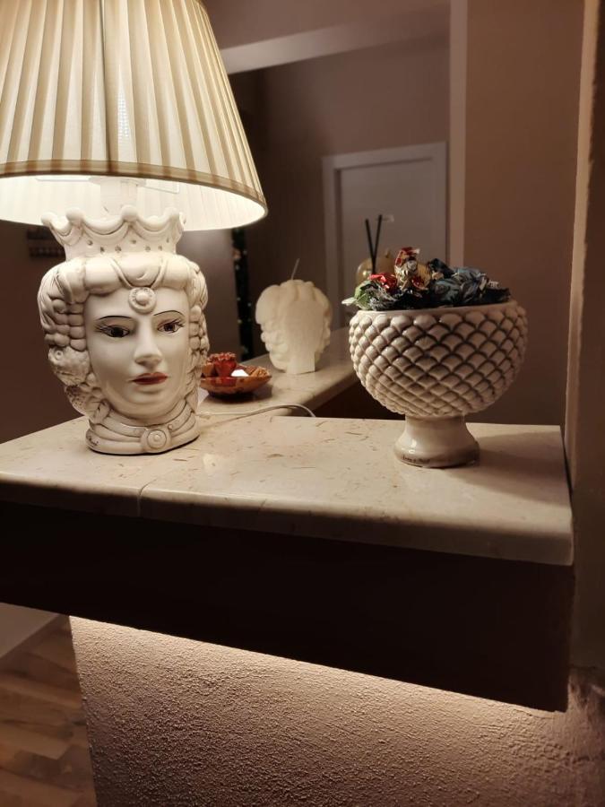 U Baruni B&B Messina Eksteriør billede