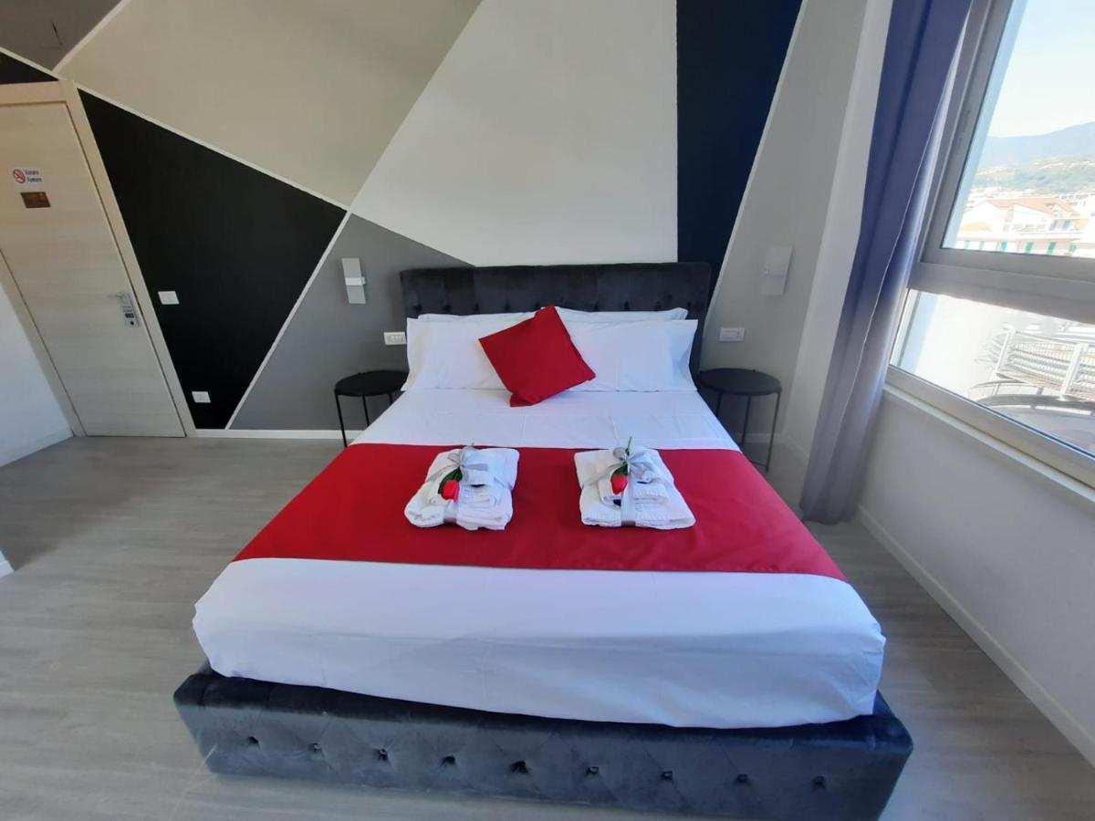 U Baruni B&B Messina Eksteriør billede