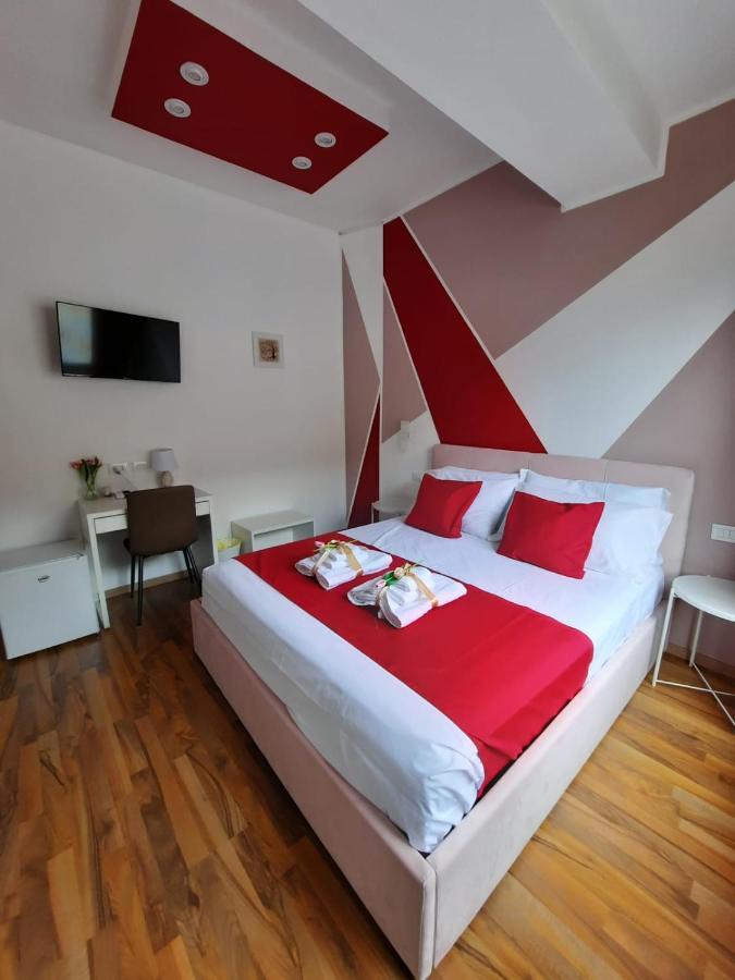 U Baruni B&B Messina Eksteriør billede