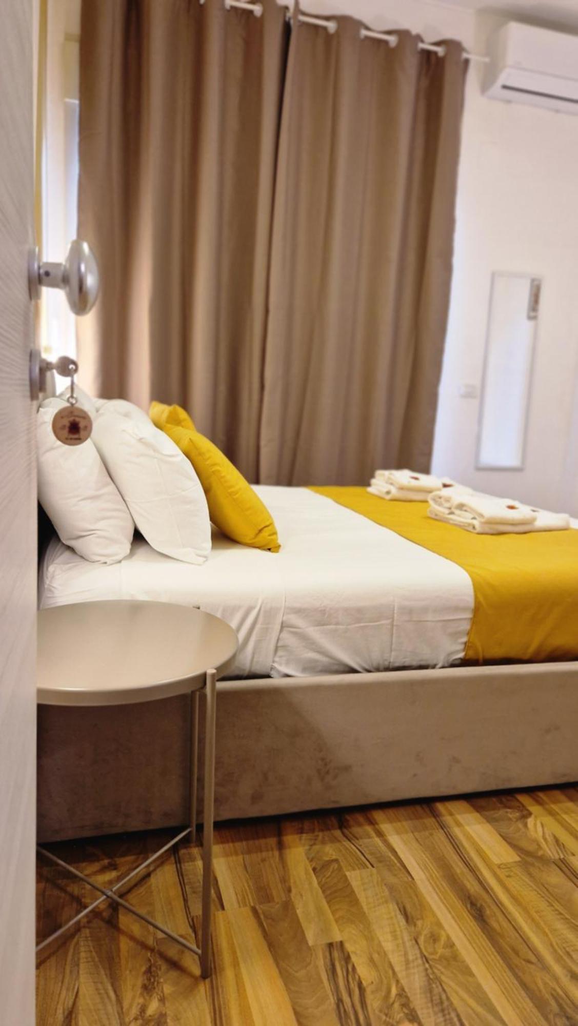 U Baruni B&B Messina Eksteriør billede